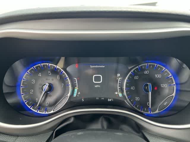 2027 Chrysler Pacifica PACIFICA SELECT AWD