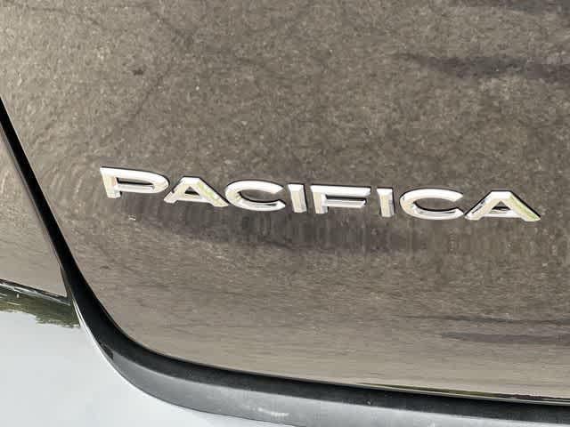 2027 Chrysler Pacifica PACIFICA SELECT AWD