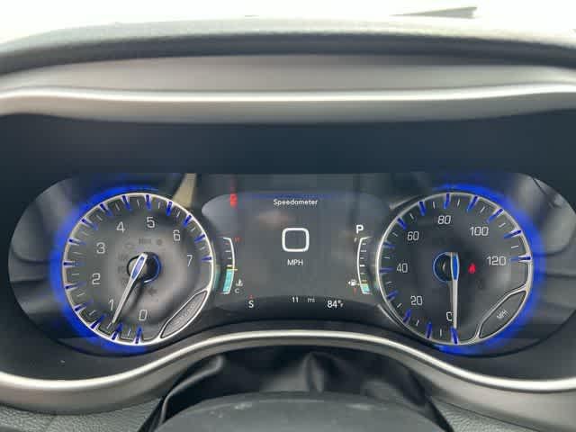 2027 Chrysler Pacifica PACIFICA SELECT AWD