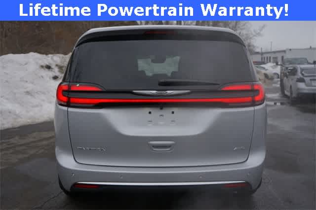 2026 Chrysler Pacifica PACIFICA SELECT AWD