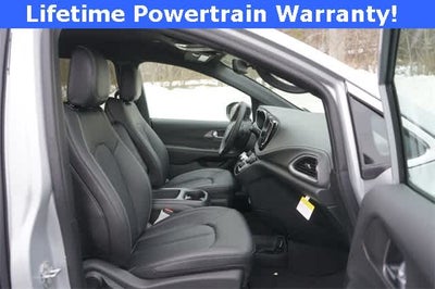 2026 Chrysler Pacifica PACIFICA SELECT AWD