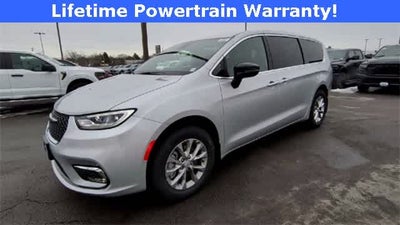 2026 Chrysler Pacifica PACIFICA SELECT AWD