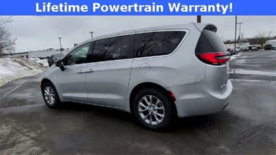 2026 Chrysler Pacifica PACIFICA SELECT AWD
