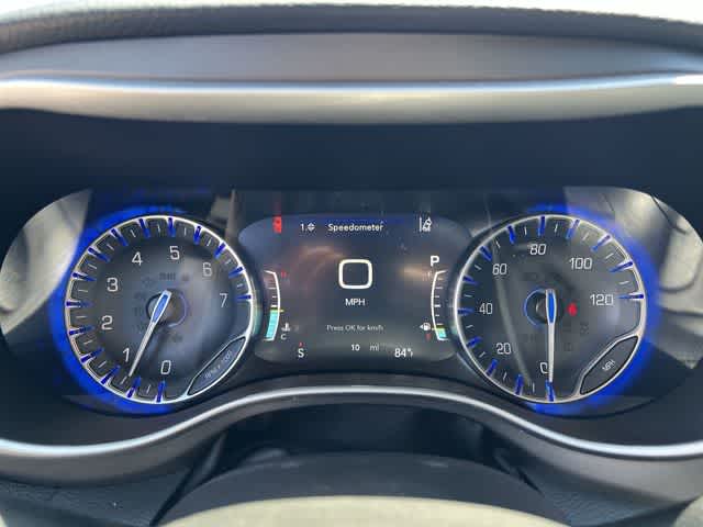 2027 Chrysler Pacifica PACIFICA SELECT AWD