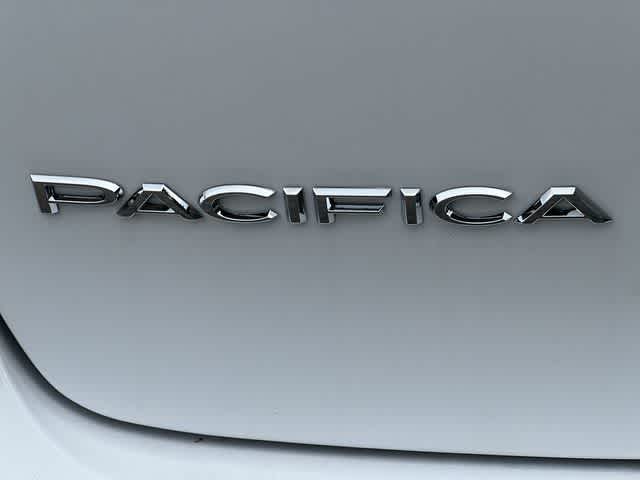 2027 Chrysler Pacifica PACIFICA SELECT AWD