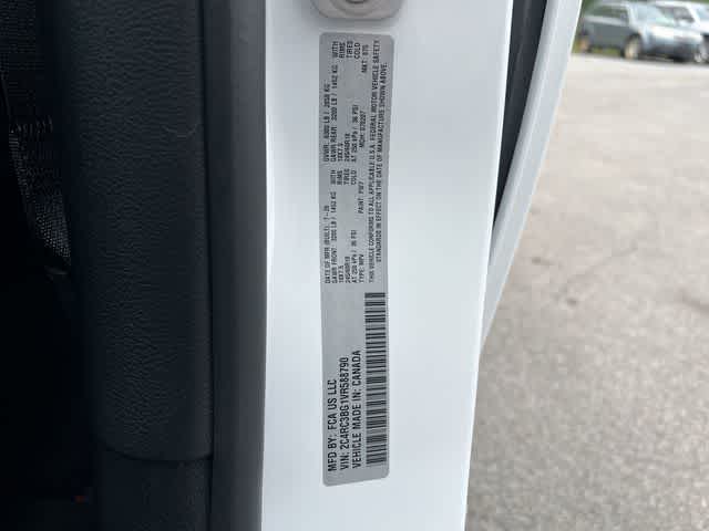 2027 Chrysler Pacifica PACIFICA SELECT AWD