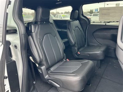 2026 Chrysler Pacifica PACIFICA SELECT AWD