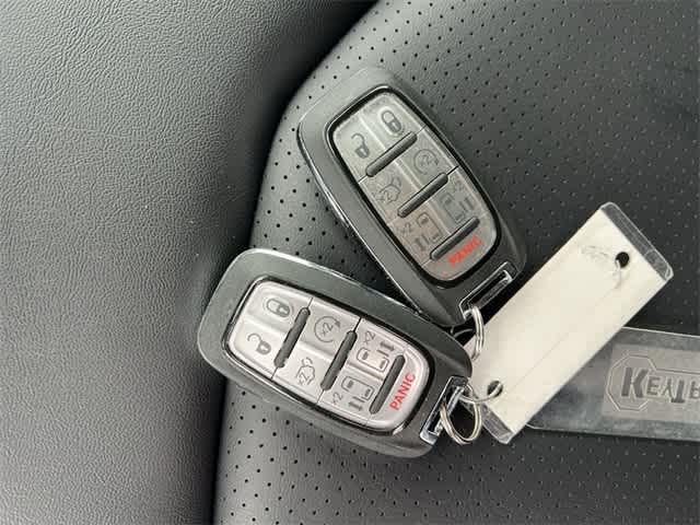 2026 Chrysler Pacifica PACIFICA SELECT AWD