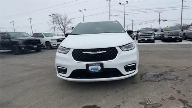 2026 Chrysler Pacifica PACIFICA SELECT AWD