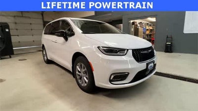 2026 Chrysler Pacifica PACIFICA SELECT AWD
