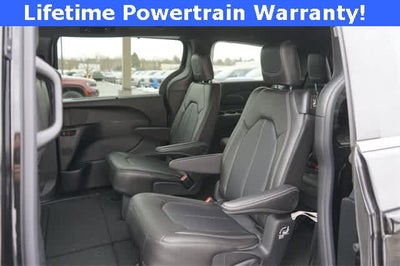 2026 Chrysler Pacifica PACIFICA SELECT AWD