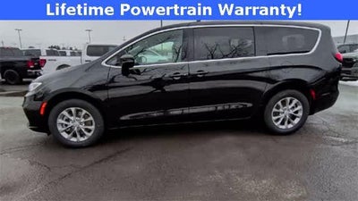 2026 Chrysler Pacifica PACIFICA SELECT AWD