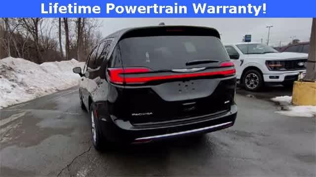 2026 Chrysler Pacifica PACIFICA SELECT AWD