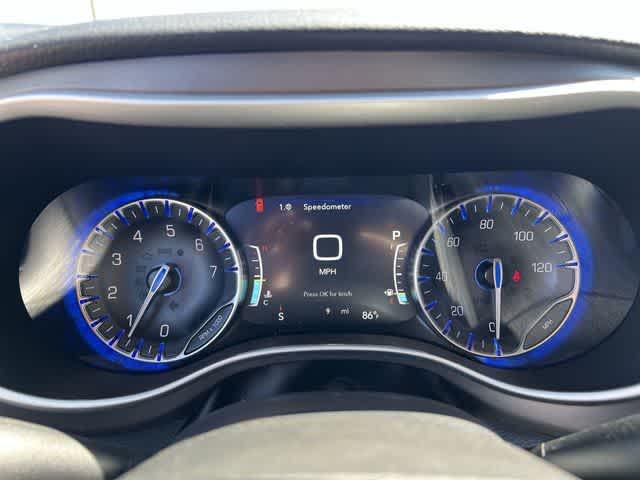 2027 Chrysler Pacifica PACIFICA SELECT AWD