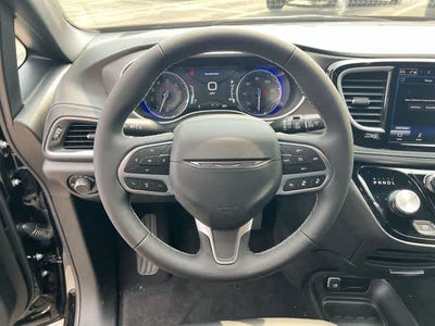 2027 Chrysler Pacifica PACIFICA SELECT AWD
