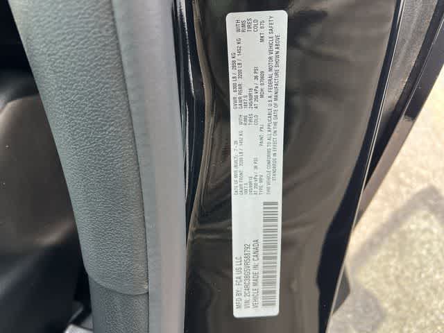 2027 Chrysler Pacifica PACIFICA SELECT AWD