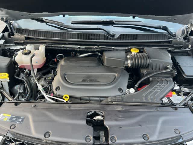 2026 Chrysler Pacifica Select AWD