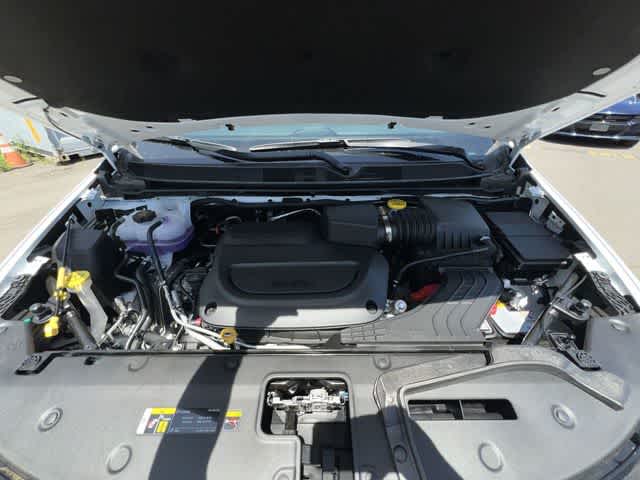 2027 Chrysler Pacifica PACIFICA SELECT AWD