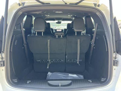 2027 Chrysler Pacifica PACIFICA SELECT AWD