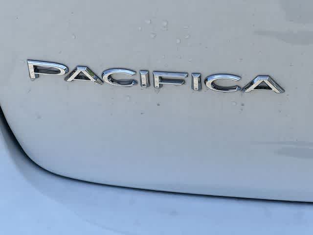 2027 Chrysler Pacifica PACIFICA SELECT AWD