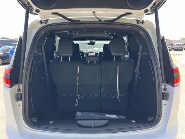 2027 Chrysler Pacifica PACIFICA SELECT AWD