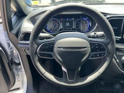 2027 Chrysler Pacifica PACIFICA SELECT AWD
