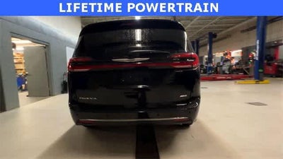 2026 Chrysler Pacifica PACIFICA SELECT AWD