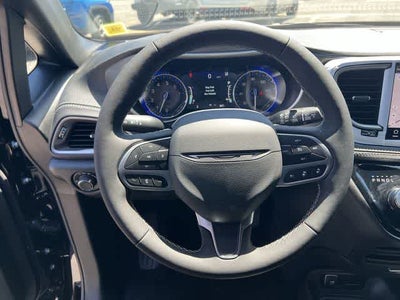 2027 Chrysler Pacifica PACIFICA SELECT AWD