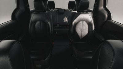 2027 Chrysler Pacifica PACIFICA SELECT AWD