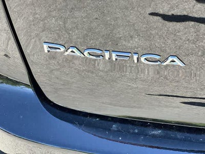 2027 Chrysler Pacifica PACIFICA SELECT AWD