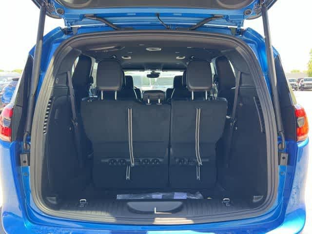 2027 Chrysler Pacifica PACIFICA SELECT AWD