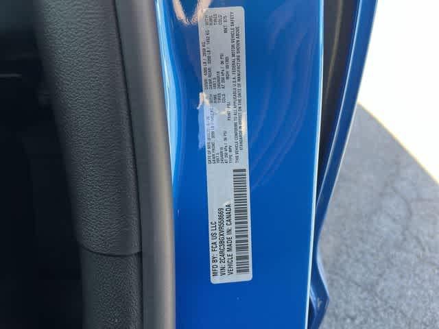 2027 Chrysler Pacifica PACIFICA SELECT AWD