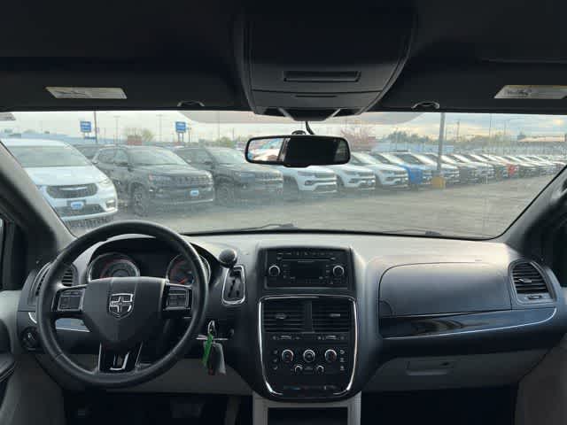 2014 Dodge Grand Caravan SE 30th Anniversary