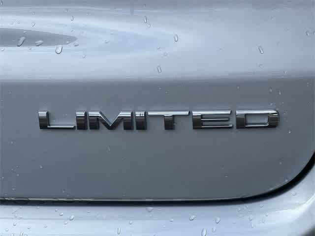 2025 Jeep Compass COMPASS LIMITED 4X4