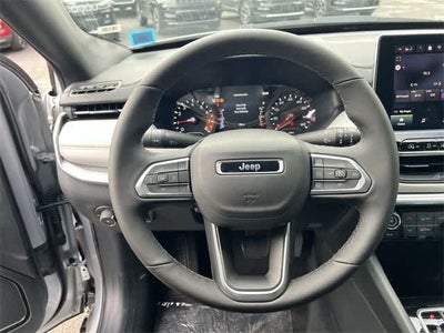 2025 Jeep Compass COMPASS LIMITED 4X4