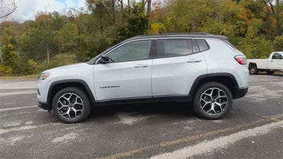 2025 Jeep Compass COMPASS LIMITED 4X4
