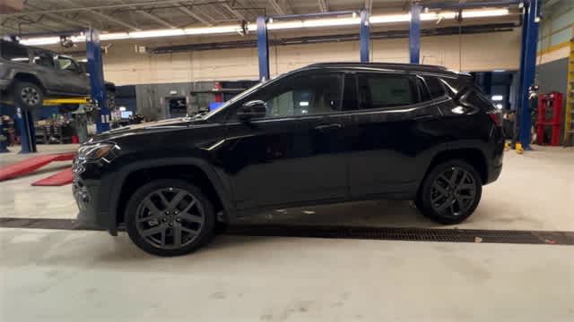 2026 Jeep Compass COMPASS LIMITED ALTITUDE 4X4