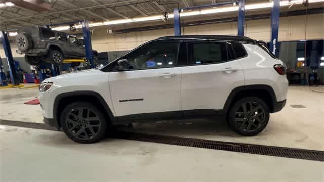 2026 Jeep Compass COMPASS LIMITED ALTITUDE 4X4