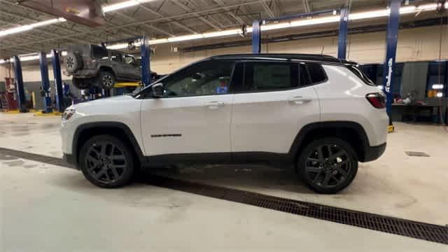 2026 Jeep Compass COMPASS LIMITED ALTITUDE 4X4