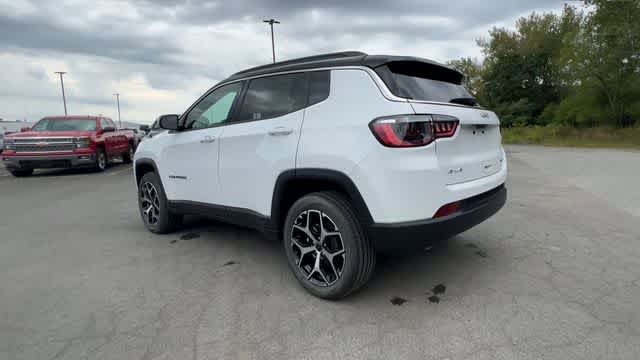 2026 Jeep Compass COMPASS LIMITED 4X4