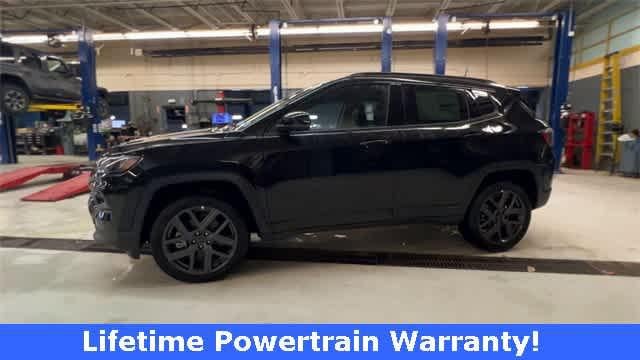 2026 Jeep Compass COMPASS LIMITED ALTITUDE 4X4