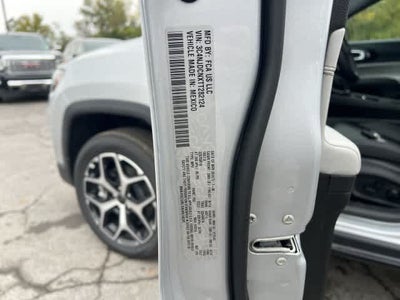 2026 Jeep Compass COMPASS LIMITED 4X4