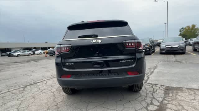 2026 Jeep Compass COMPASS LIMITED 4X4
