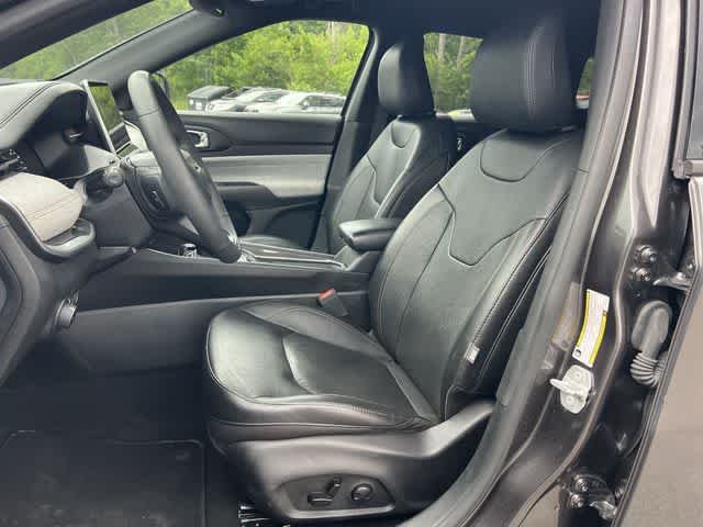 2023 Jeep Compass Latitude Lux FWD