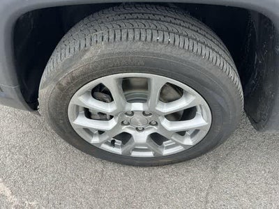 2023 Jeep Compass Latitude Lux FWD