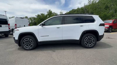 2026 Jeep Cherokee CHEROKEE LAREDO 4X4
