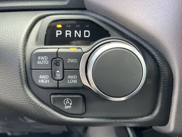 2026 RAM 1500 RAM 1500 BIG HORN CREW CAB 4X4 5'7' BOX