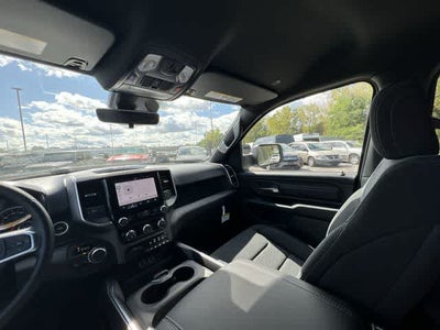 2026 RAM Ram 1500 RAM 1500 EXPRESS CREW CAB 4X4 5'7' BOX