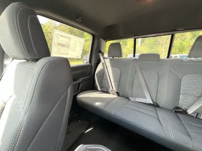 2026 RAM Ram 1500 RAM 1500 EXPRESS CREW CAB 4X4 5'7' BOX