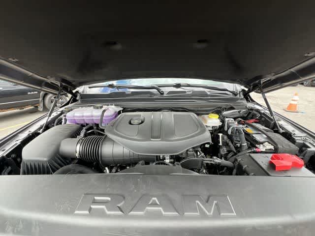 2026 RAM 1500 RAM 1500 WARLOCK CREW CAB 4X4 5'7' BOX